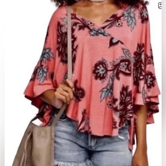 Free People Tops - Free People Maui Wowi Floral Coral Flowy Blouse